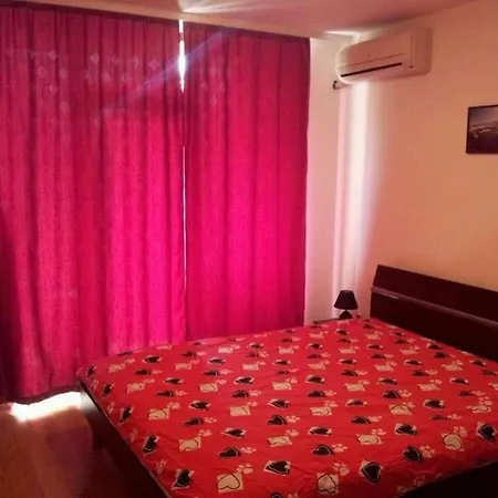 In Nessebur/nesebar Appartamento